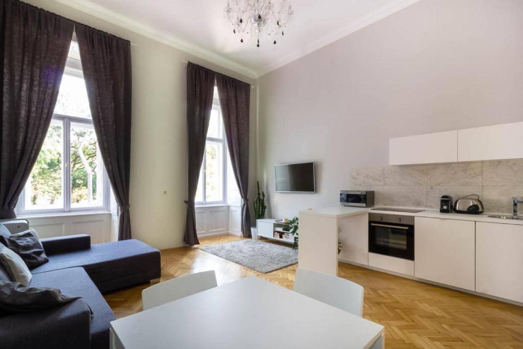 Luxury Lisbeth Apartman Budapest Будапешт Экстерьер фото